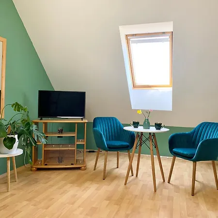 Vazul Vendeghaz 3* Vászoly